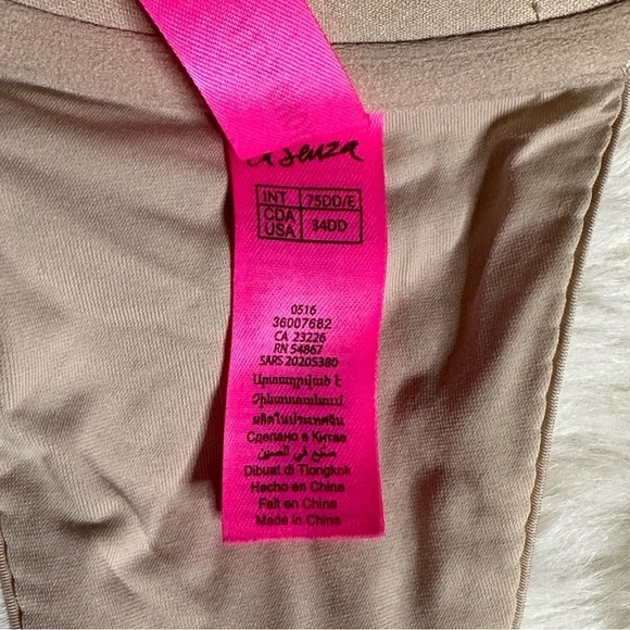 La Senza Beyond Sexy Bra 34DD - Picture 4 of 4